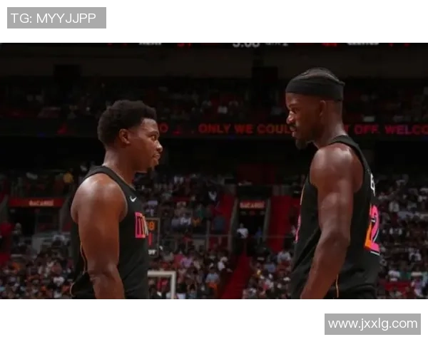 骑士与猛龙激战正酣文字直播全程跟踪精彩瞬间尽在掌握